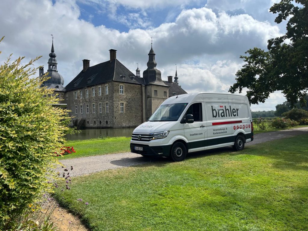 Veranstaltungstechnik, Sprinter, Brähler, Schloss Lembeck, FineArts Kunstmarkt, Strom